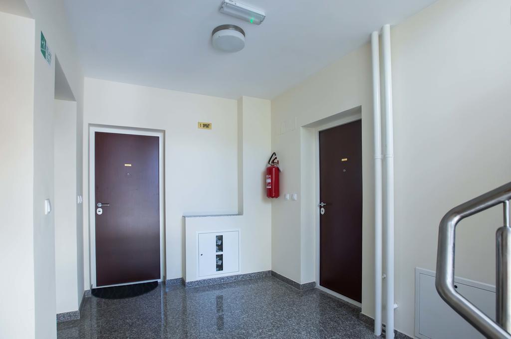 Jelena Apartment Doboj Buitenkant foto