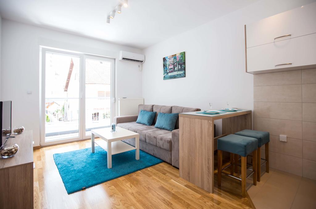 Jelena Apartment Doboj Buitenkant foto